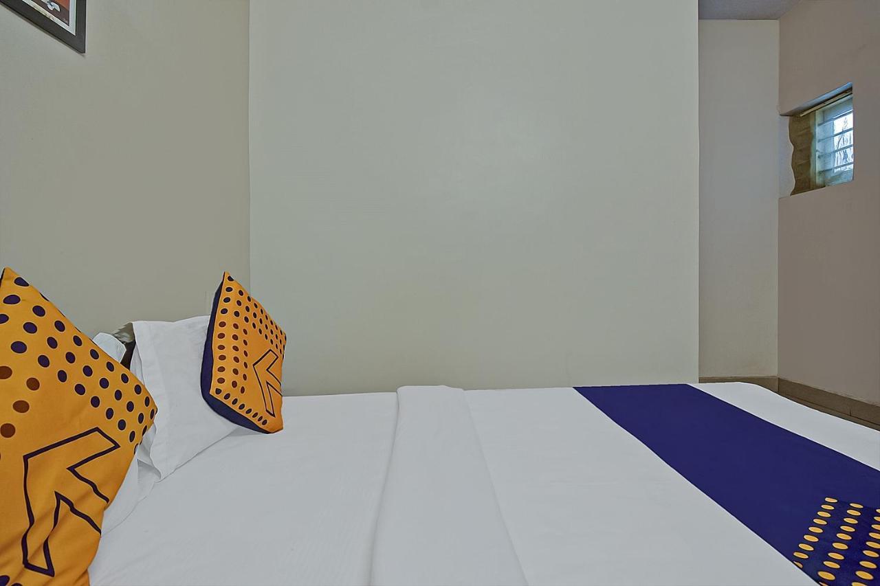 Parkwood Executive Rooms Inn Bengaluru Zewnętrze zdjęcie